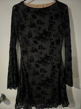 Black Floral Velvet Burnout Long Sleeve Dress